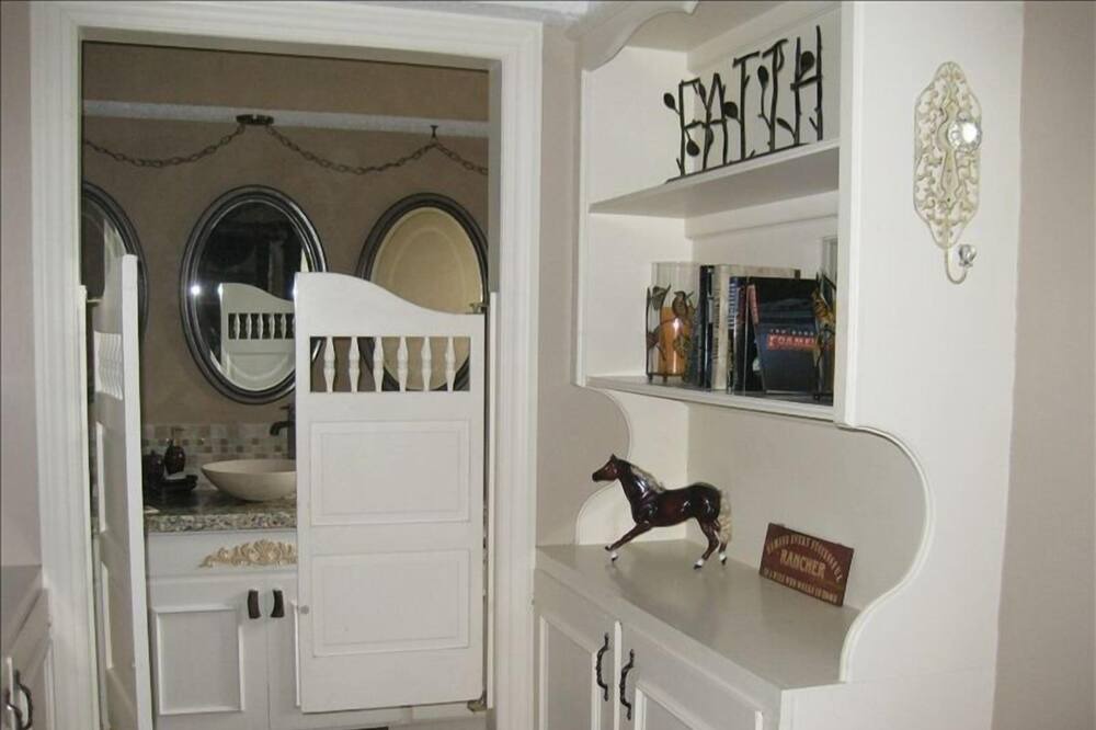 Photo of Bathroom in Bixby