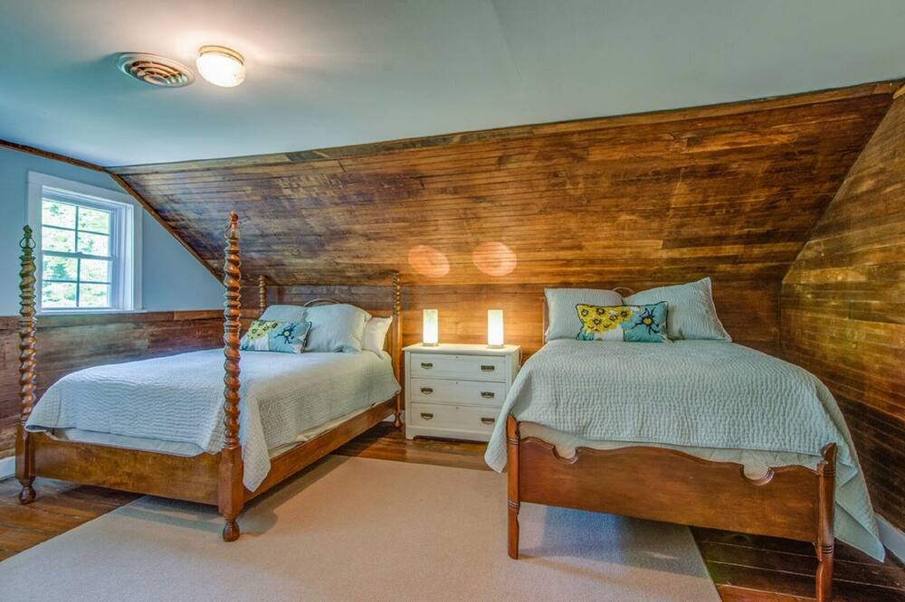 Photo of Bedroom in Franklin