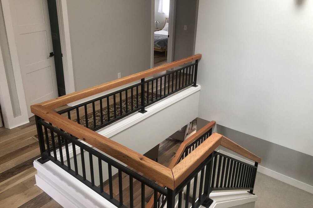 Photo of Others in White Salmon