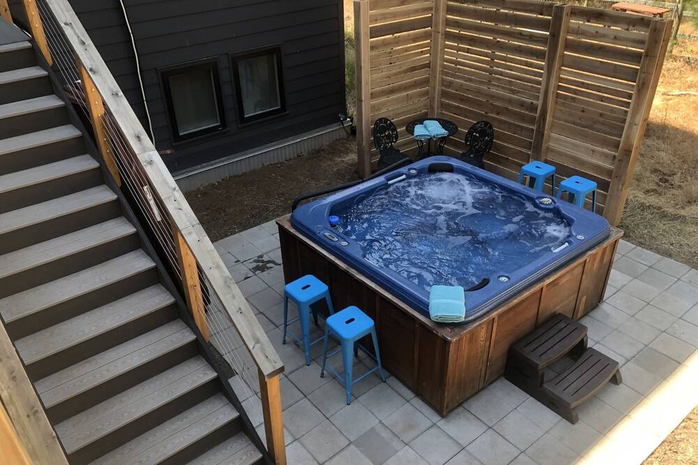 Photo of Outdoor in White Salmon