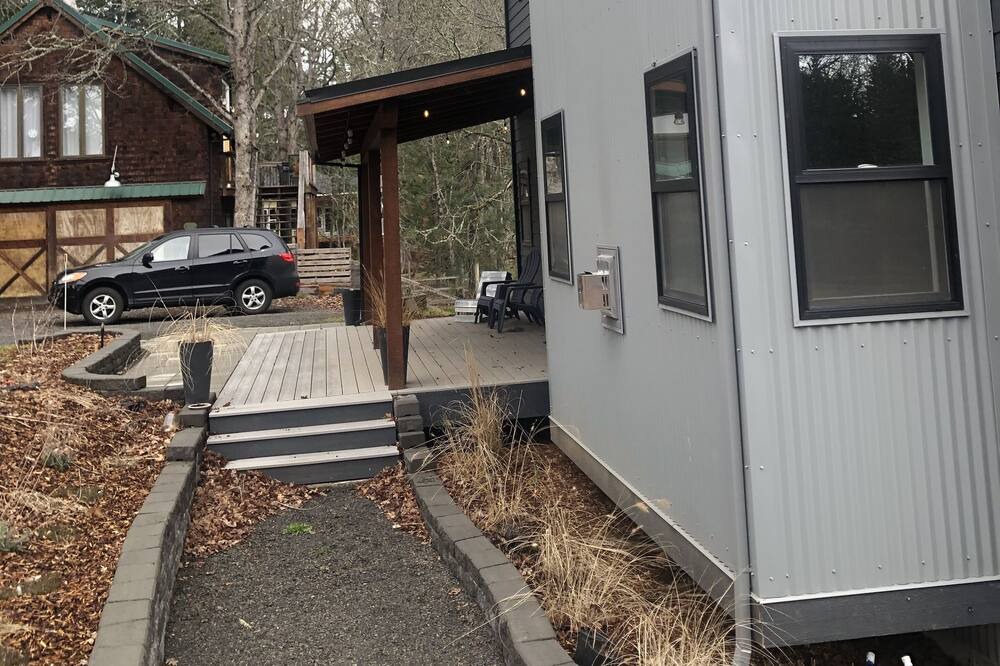 Photo of Others in White Salmon