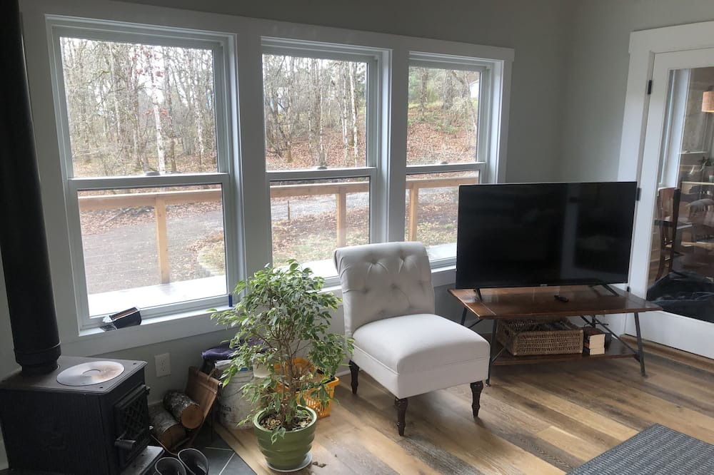 Photo of Others in White Salmon