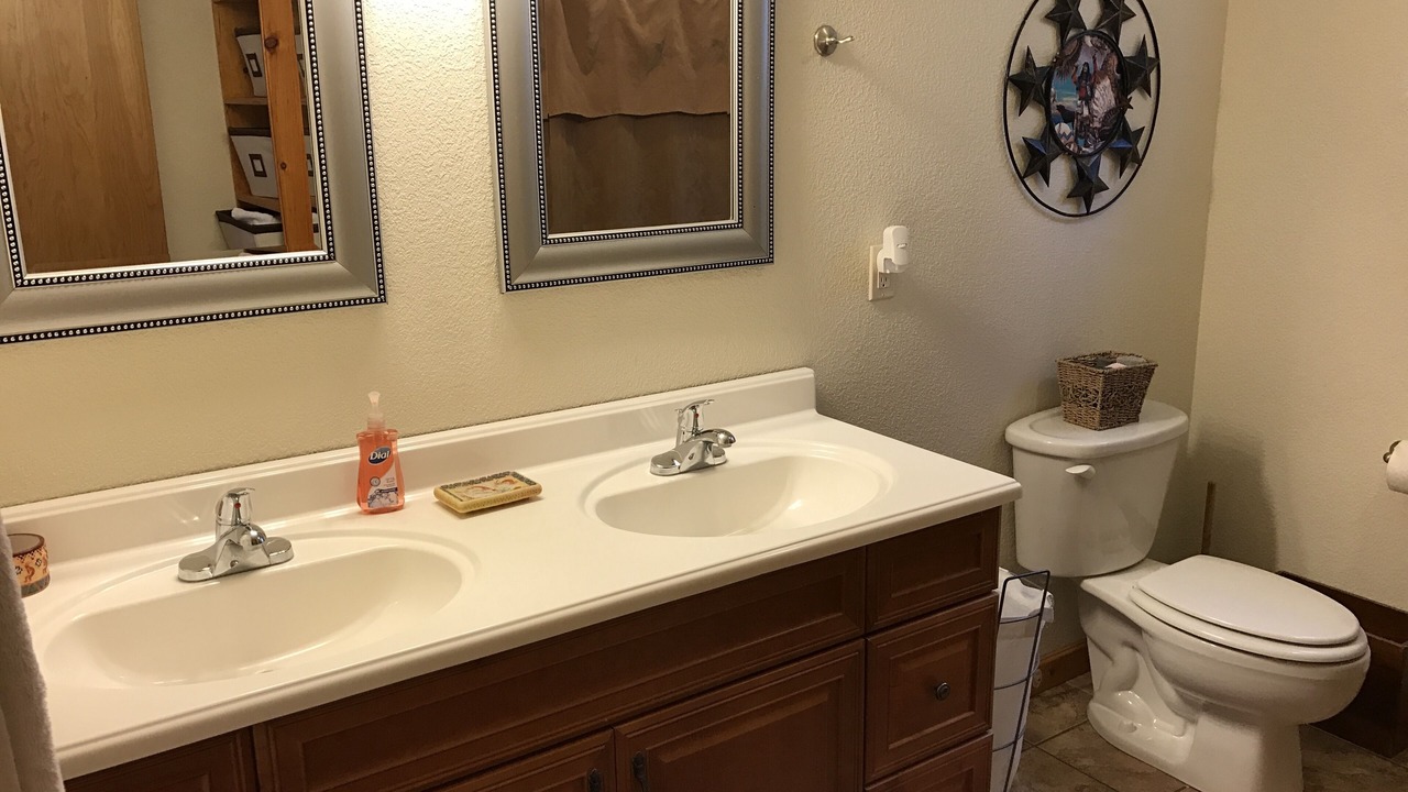 Photo of Bathroom in Ruidoso