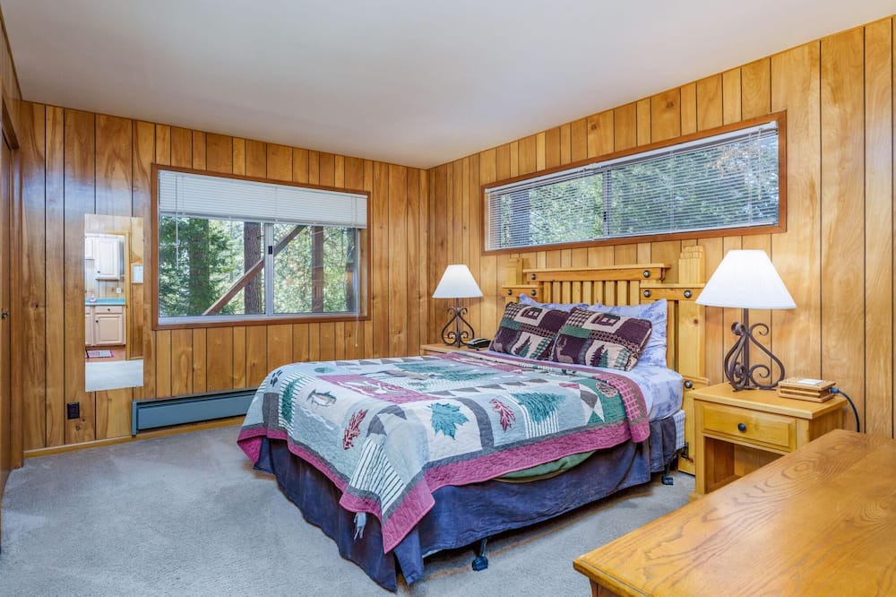 Photo of Bedroom in Yosemite West