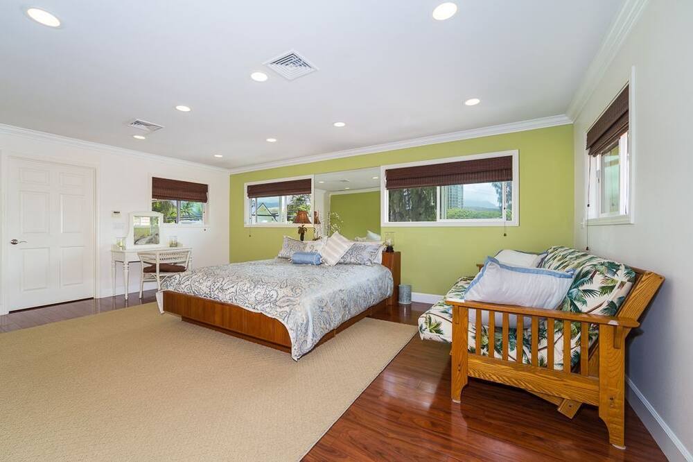 Photo of Bedroom in Kailua
