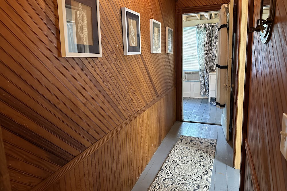 Photo of Bathroom in Thousand Island Park