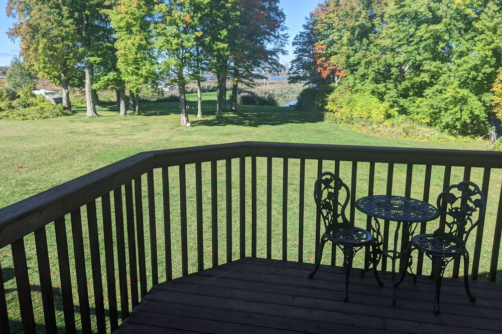 Photo of Patio Balcony in Picton