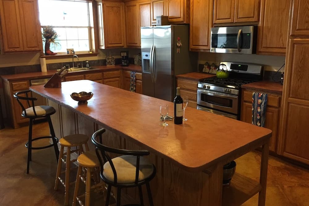 Photo of Kitchen in Canyon