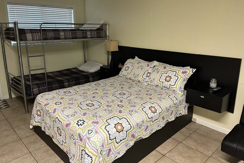 Photo of Bedroom in Greers Ferry