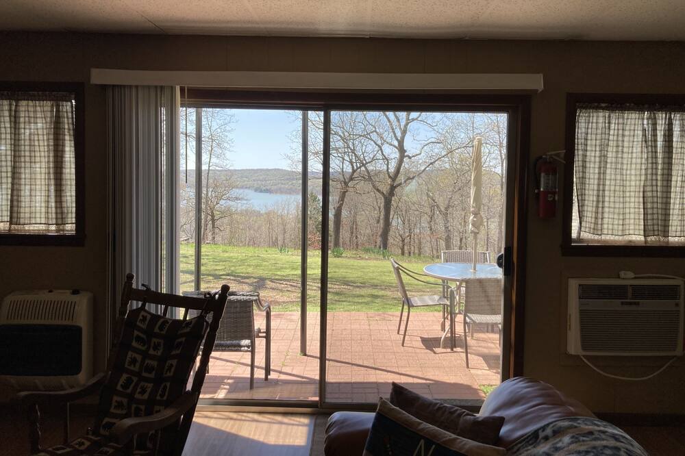 Photo of Outdoor in Pettit