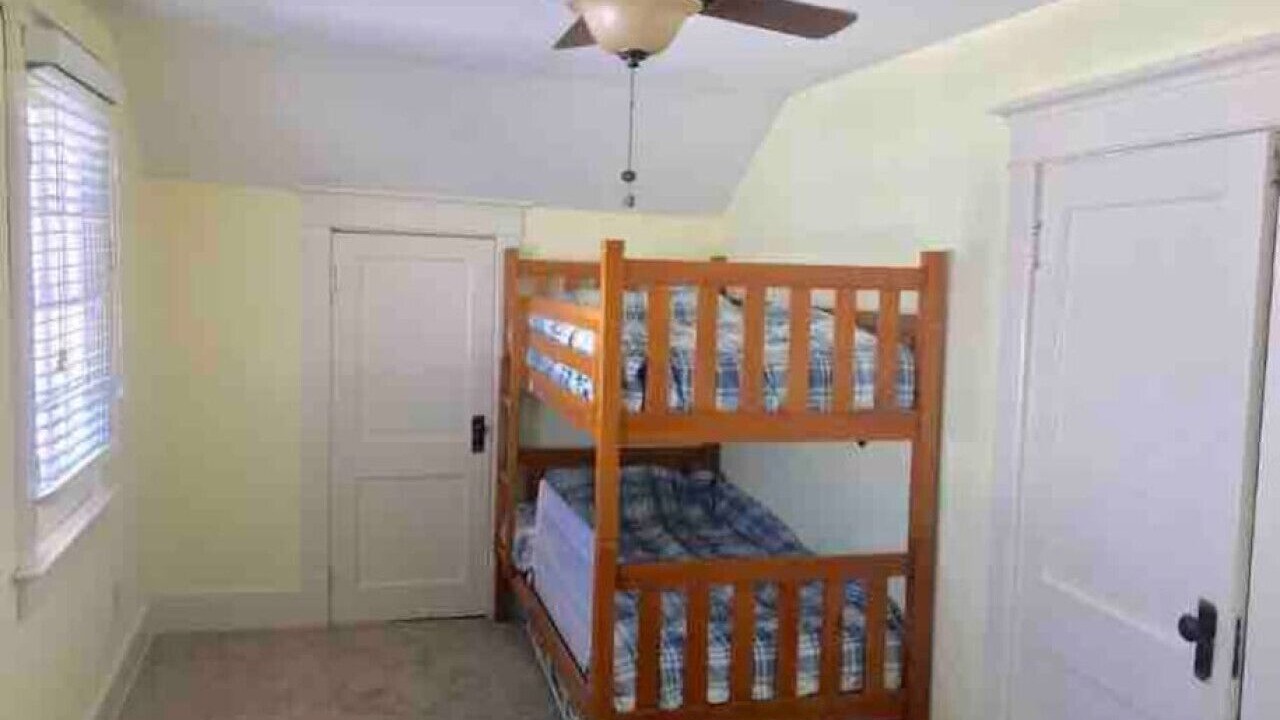 Photo of Others in Perry