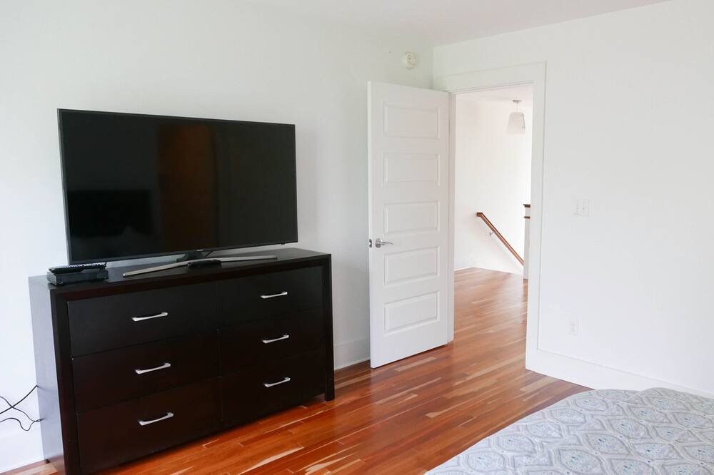 Photo of Bedroom in Cape Neddick