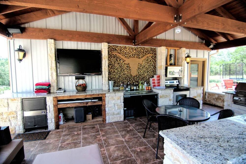 Photo of Outdoor in Driftwood
