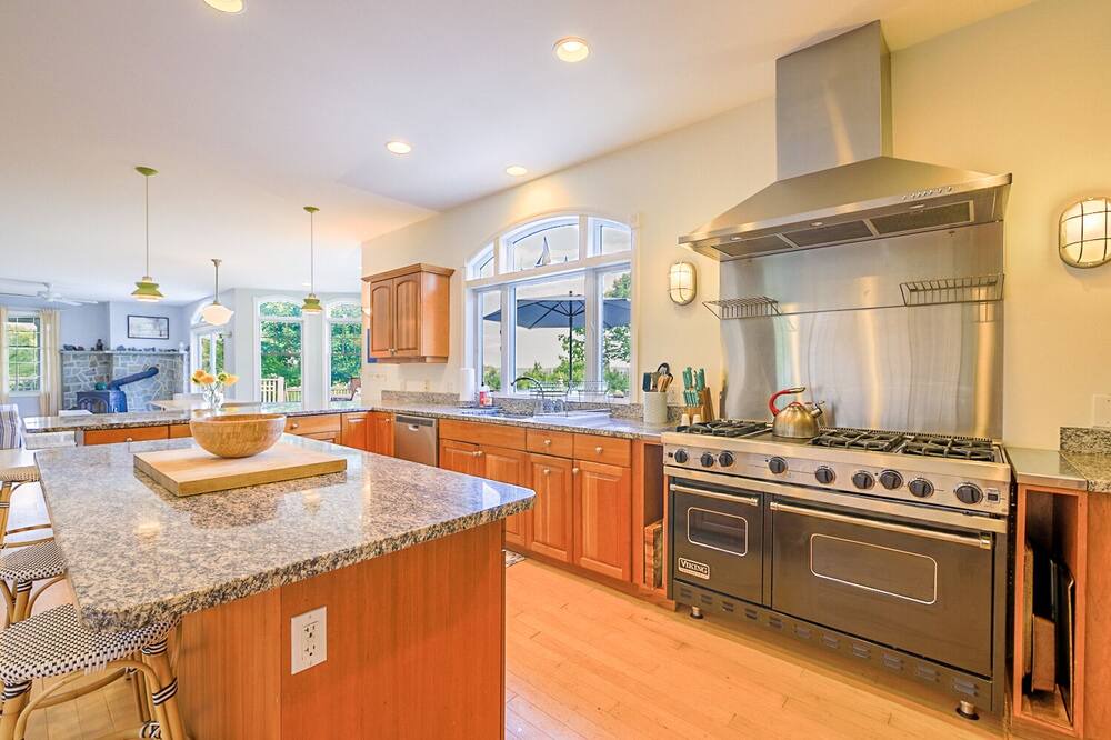 Photo of Kitchen in Lincolnville