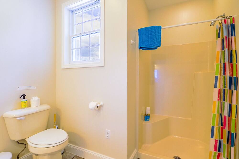 Photo of Bathroom in Lincolnville