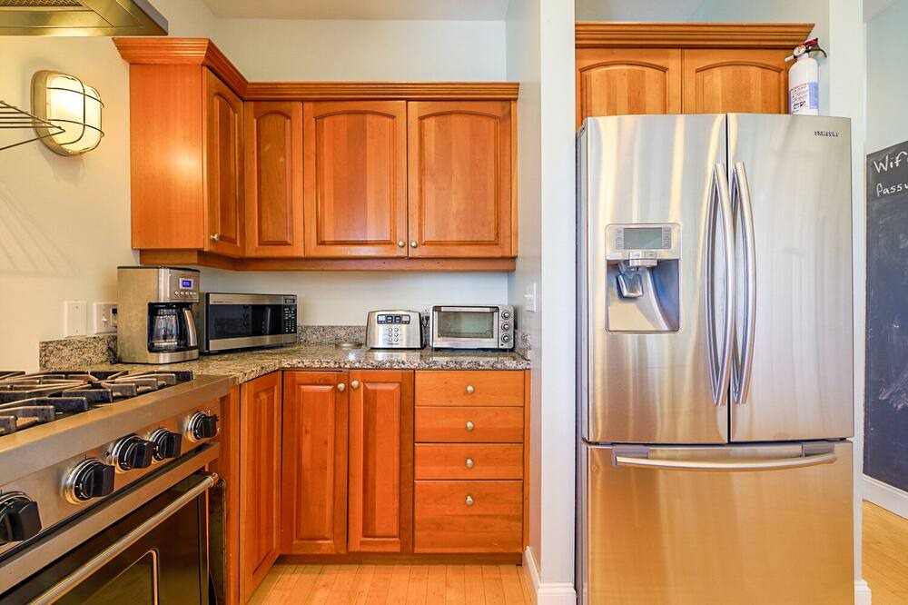 Photo of Kitchen in Lincolnville