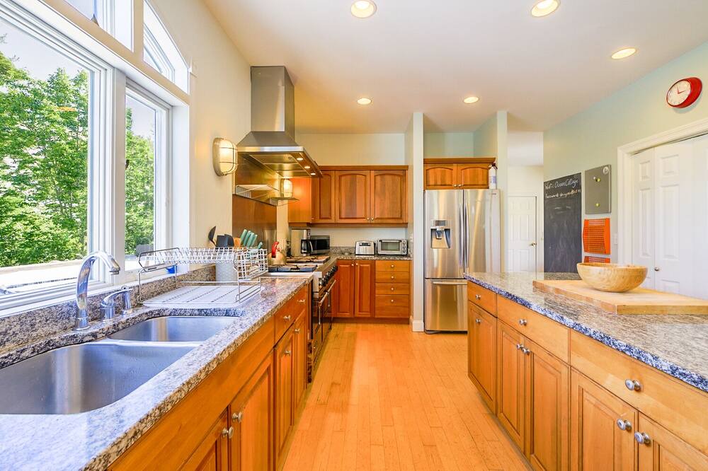 Photo of Kitchen in Lincolnville