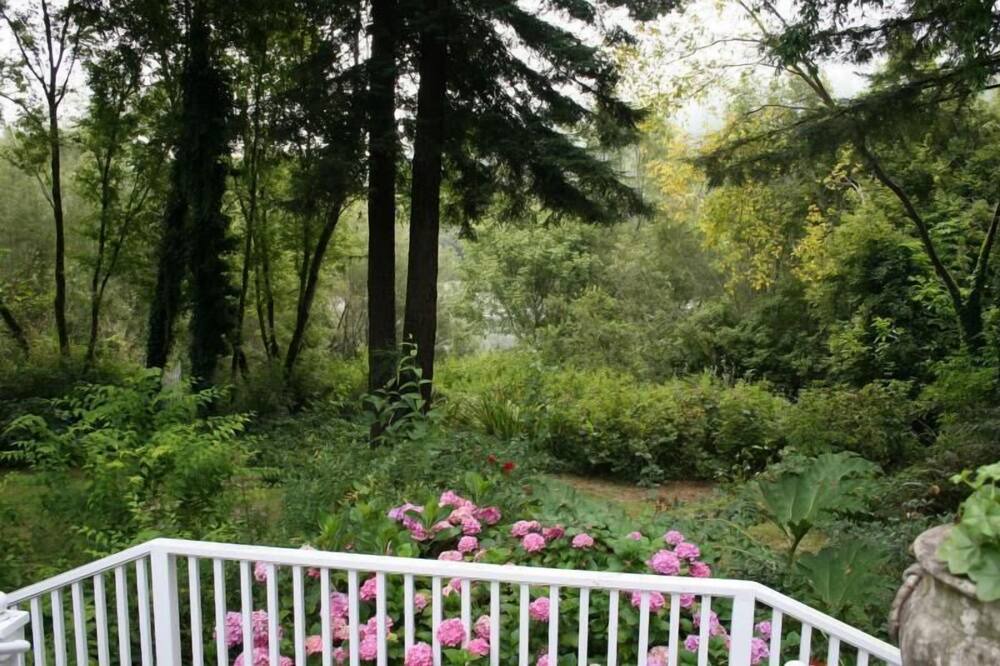 Photo of Others in Duncans Mills