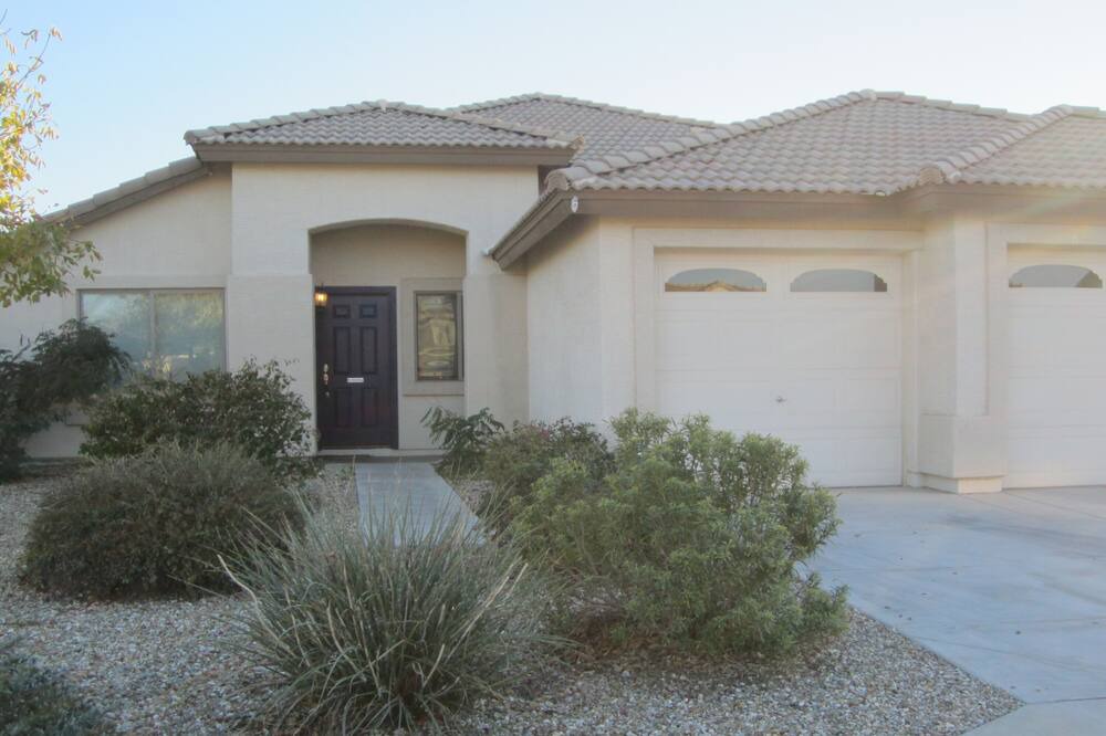 Photo of Others in Goodyear