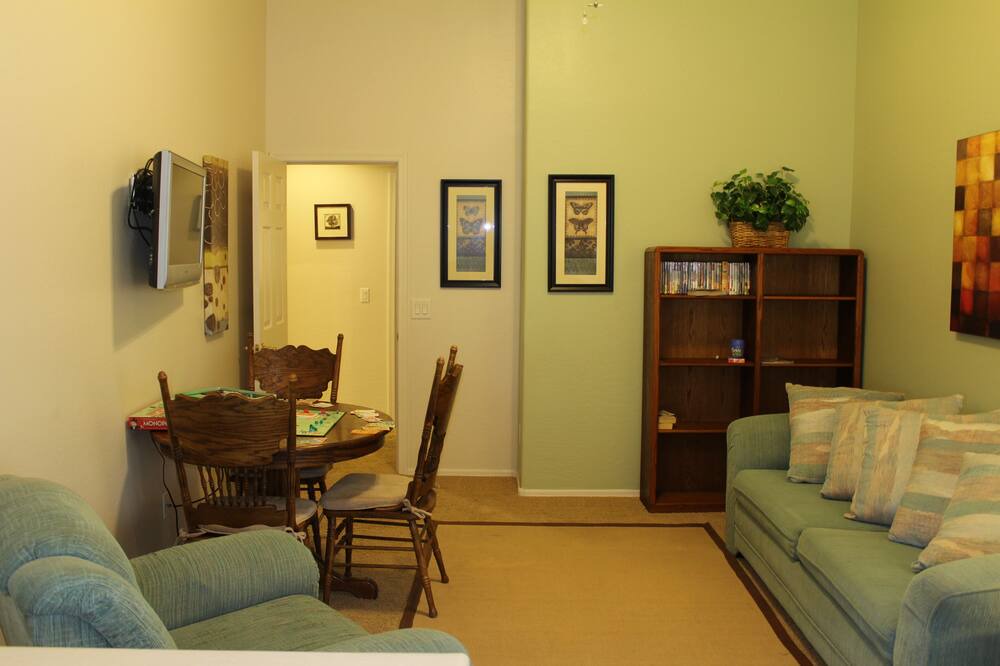 Photo of Bedroom in Goodyear
