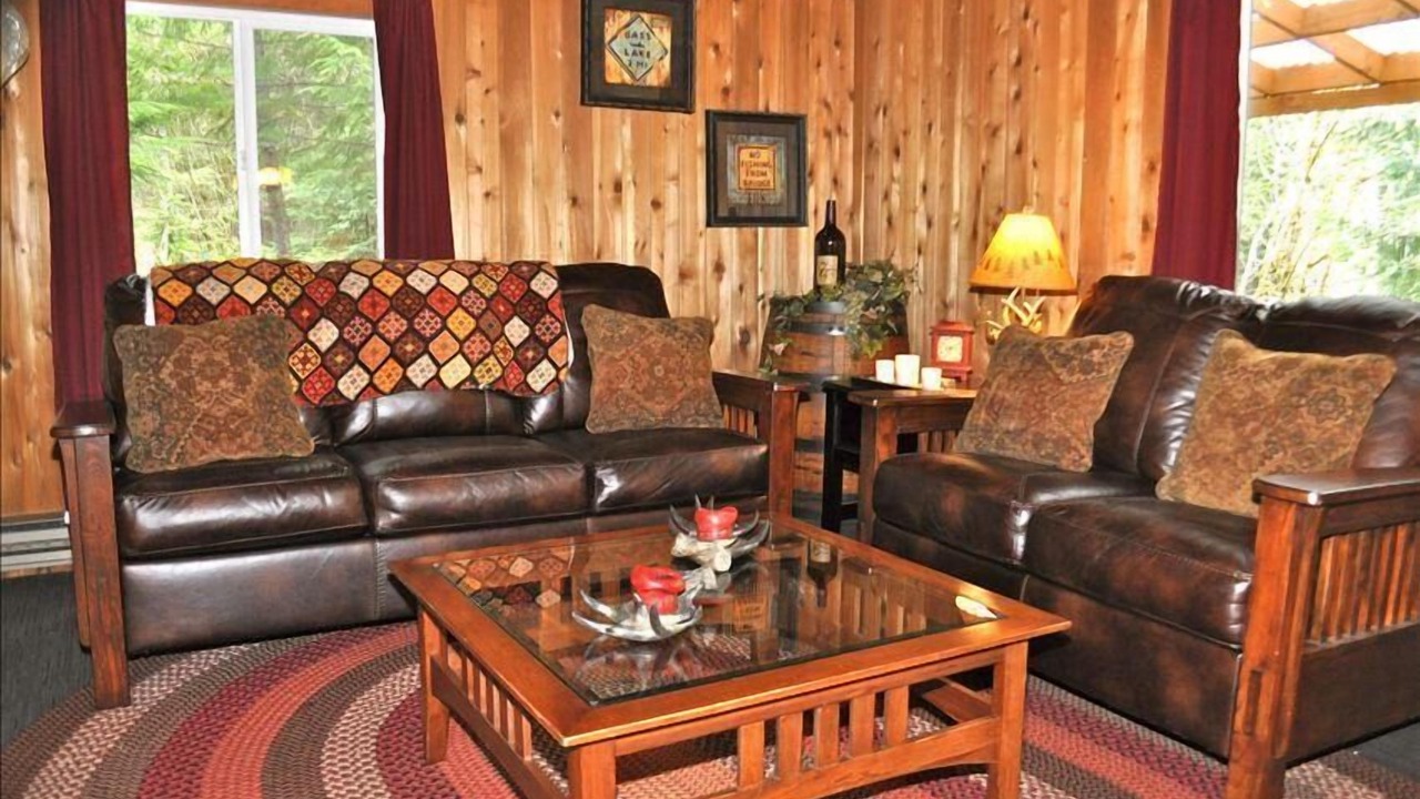 Photo of Livingroom in Greenwater