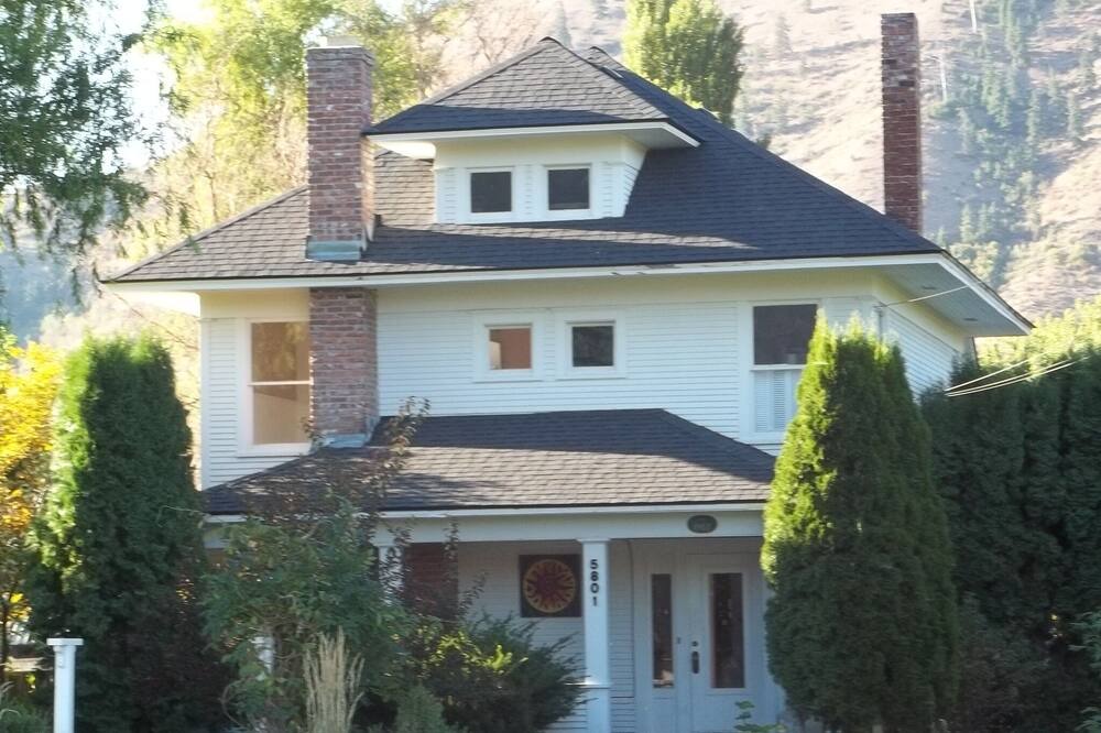 Photo of Others in Cashmere