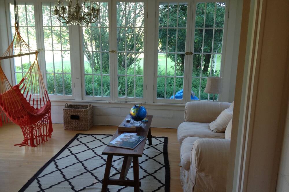 Photo of Outdoor in Cashmere