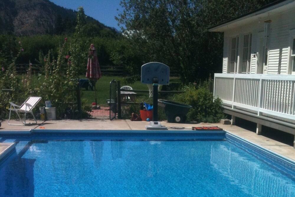 Photo of Outdoor in Cashmere