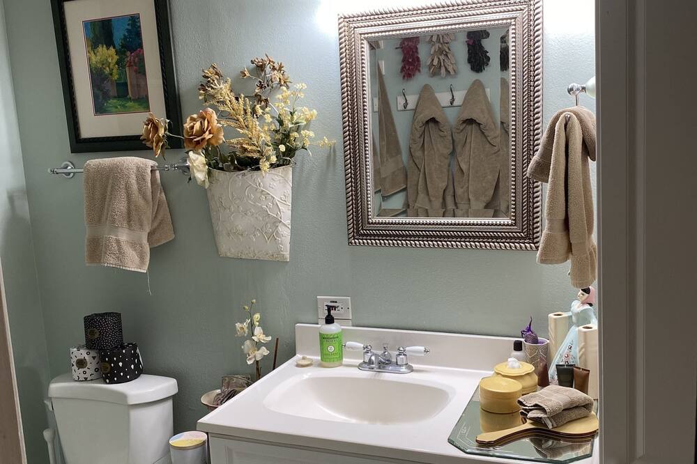 Photo of Bathroom in Fresno