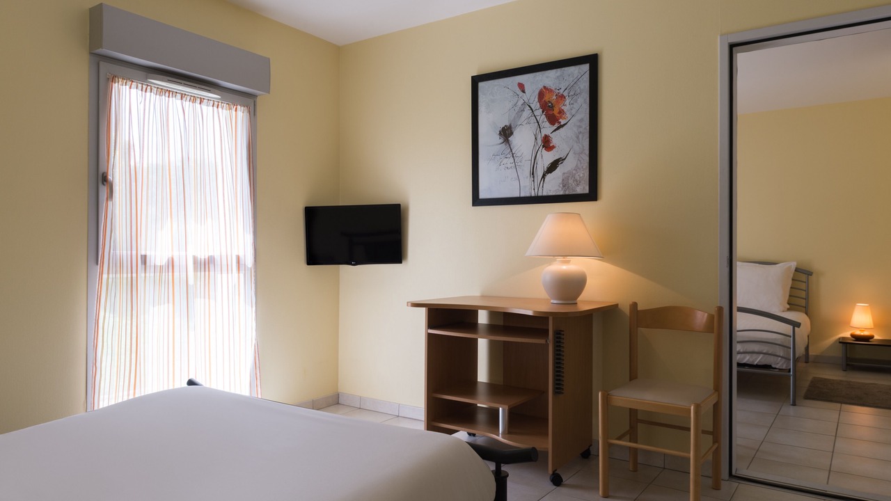 Photo of Bedroom in Montbazon