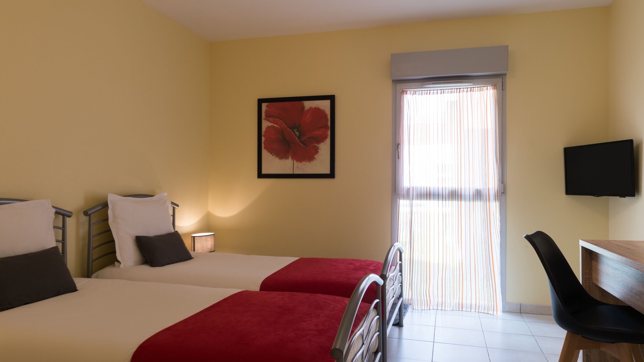 Photo of Bedroom in Montbazon