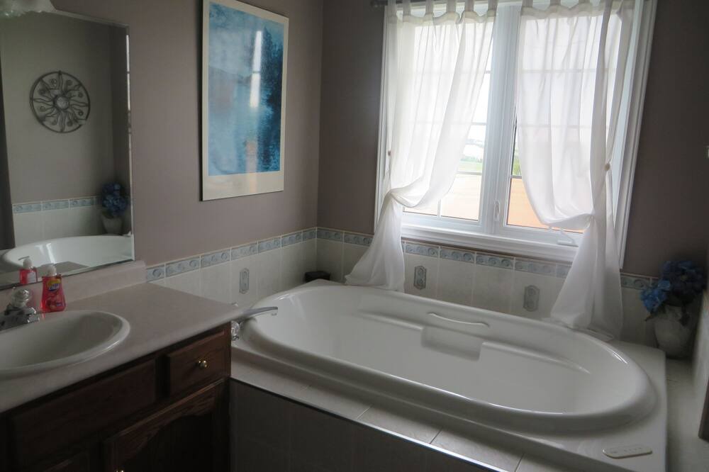 Photo of Bathroom in New Glasgow