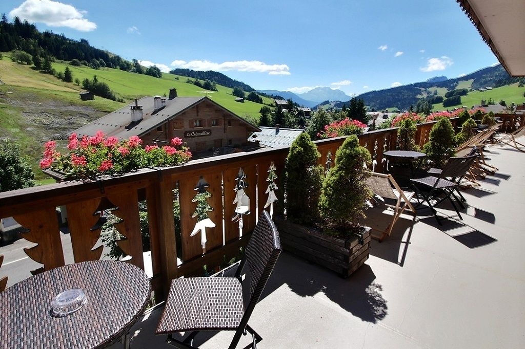 Photo of Patio Balcony in Le Grand-Bornand