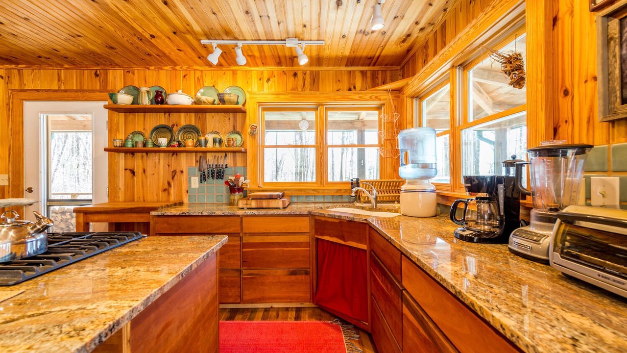 Photo of Kitchen in Chimney Rock
