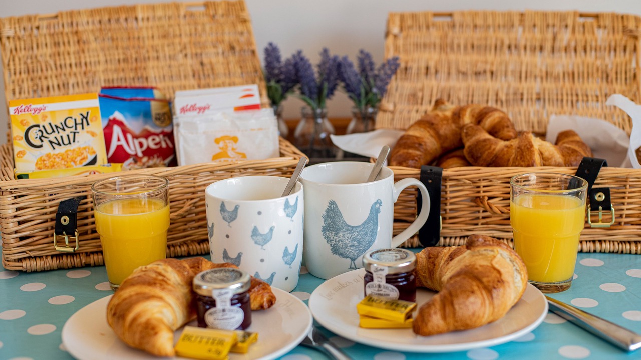 Photo of Others in Tea Green