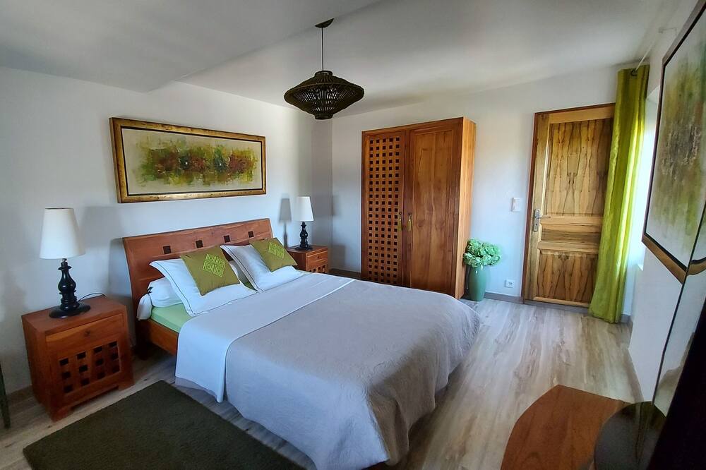 Photo of Bedroom in Valreas