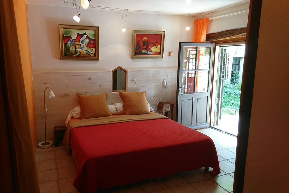 Photo of Bedroom in Valreas