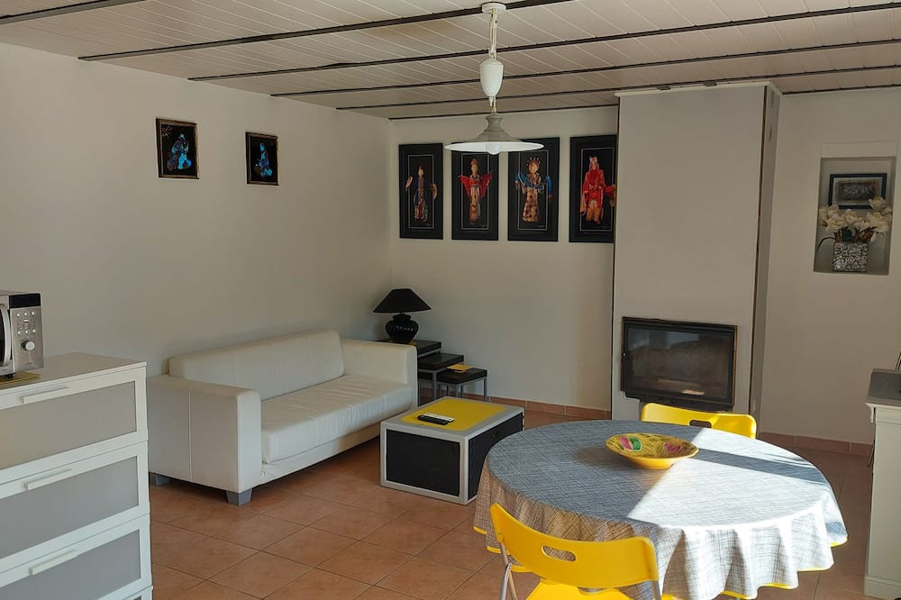 Photo of Livingroom in Valreas