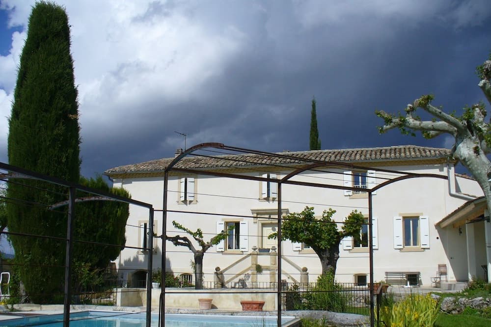 Photo of Outdoor in Valreas