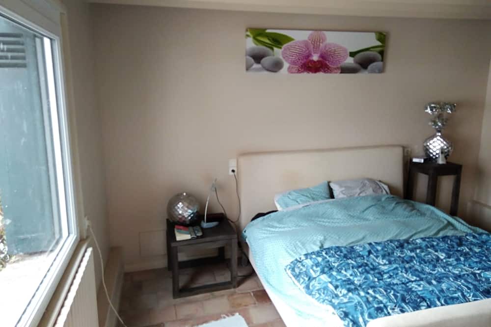 Photo of Bedroom in Saint-Cyr-la-Campagne