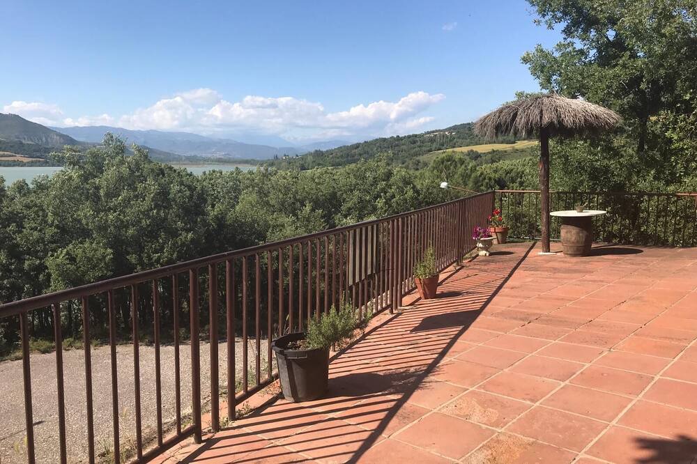 Photo of Outdoor in Llimiana