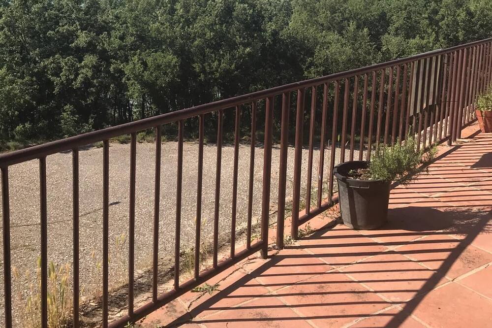 Photo of Patio Balcony in Llimiana