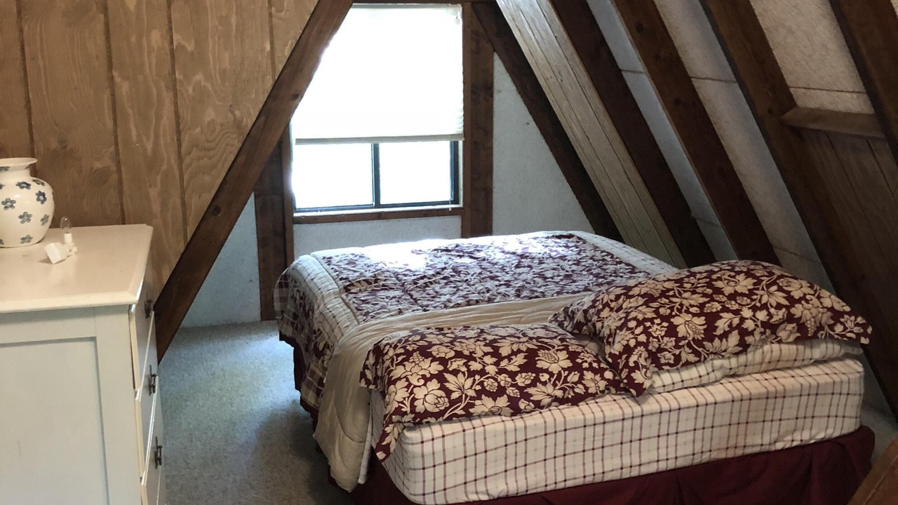 Photo of Bedroom in Innsbrook