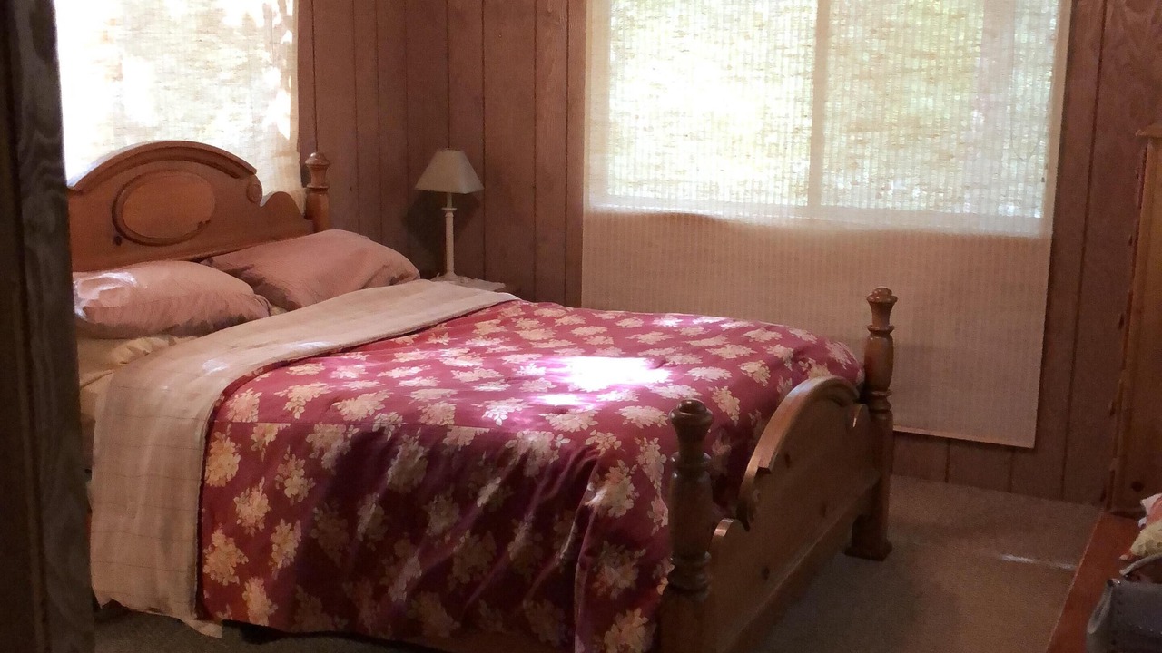 Photo of Bedroom in Innsbrook