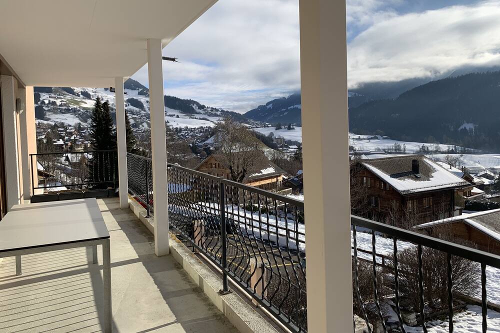 Photo of Patio Balcony in Chateau-d'Oex