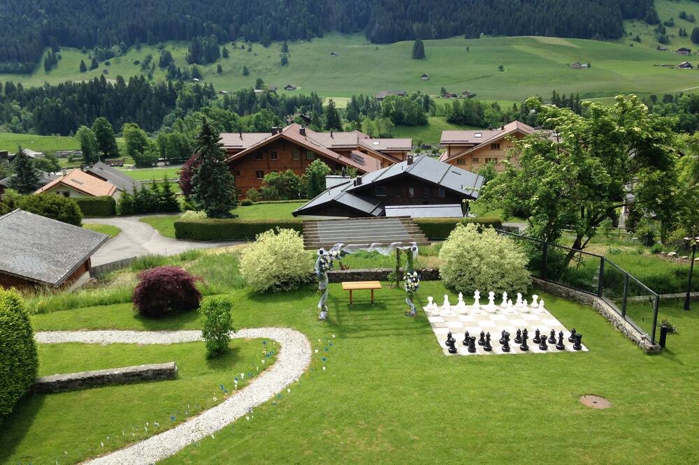 Photo of Patio Balcony in Chateau-d'Oex