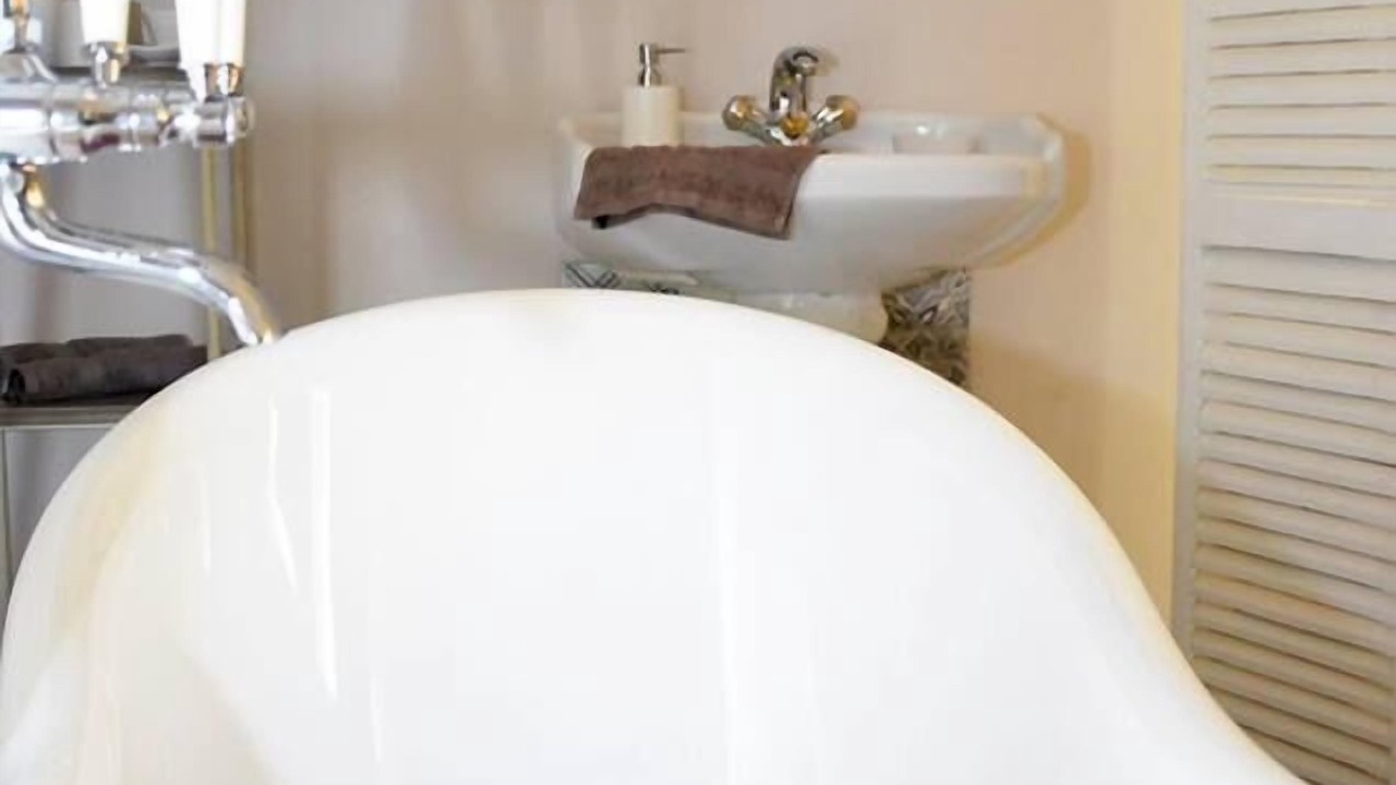 Photo of Bathroom in Beaumetz-les-Aire