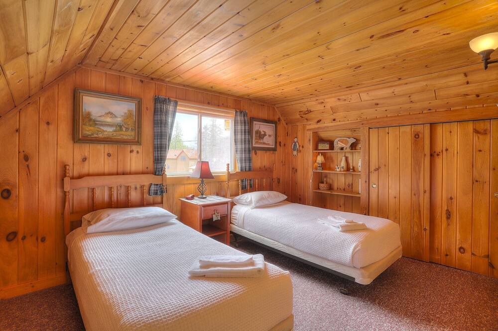 Photo of Others in Oquossoc