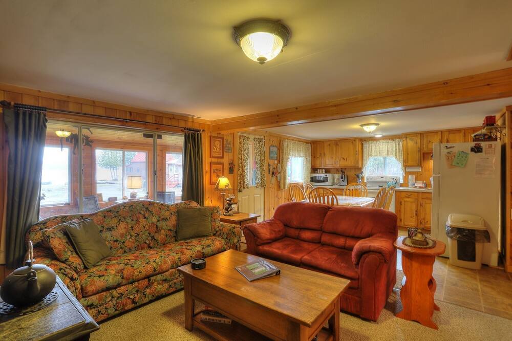 Photo of Others in Oquossoc