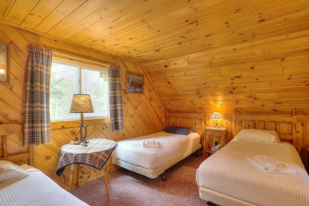 Photo of Others in Oquossoc